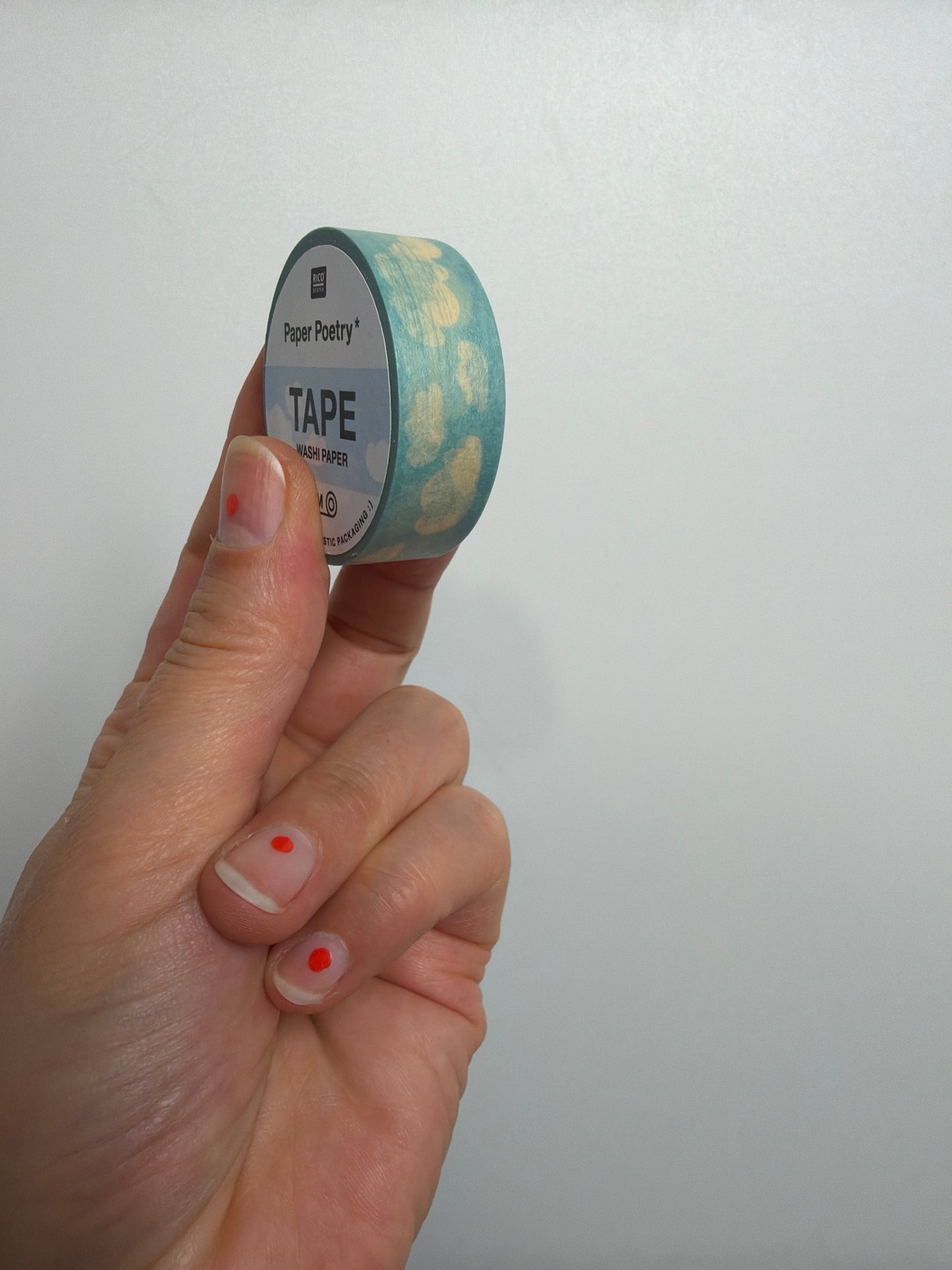 PAPER POETRY • WASHI TAPE WOLKEN • 15MM x 10M