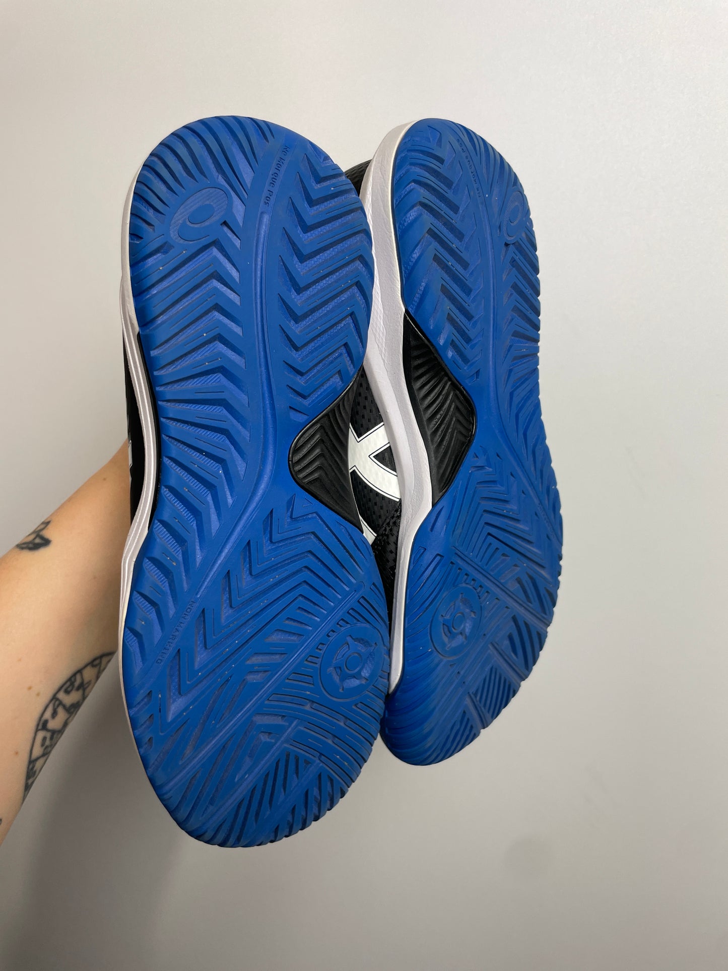 Sneakers • Schuh 35 • asics