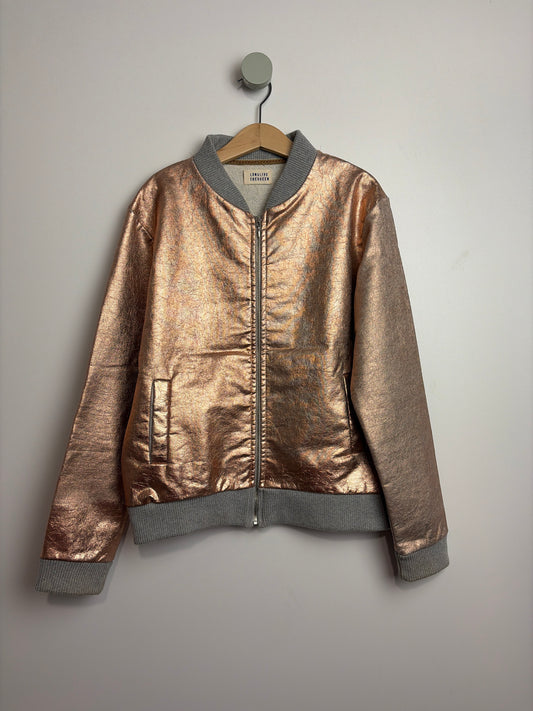 BLOUSON • 152 • LONG LIVE THE QUEEN