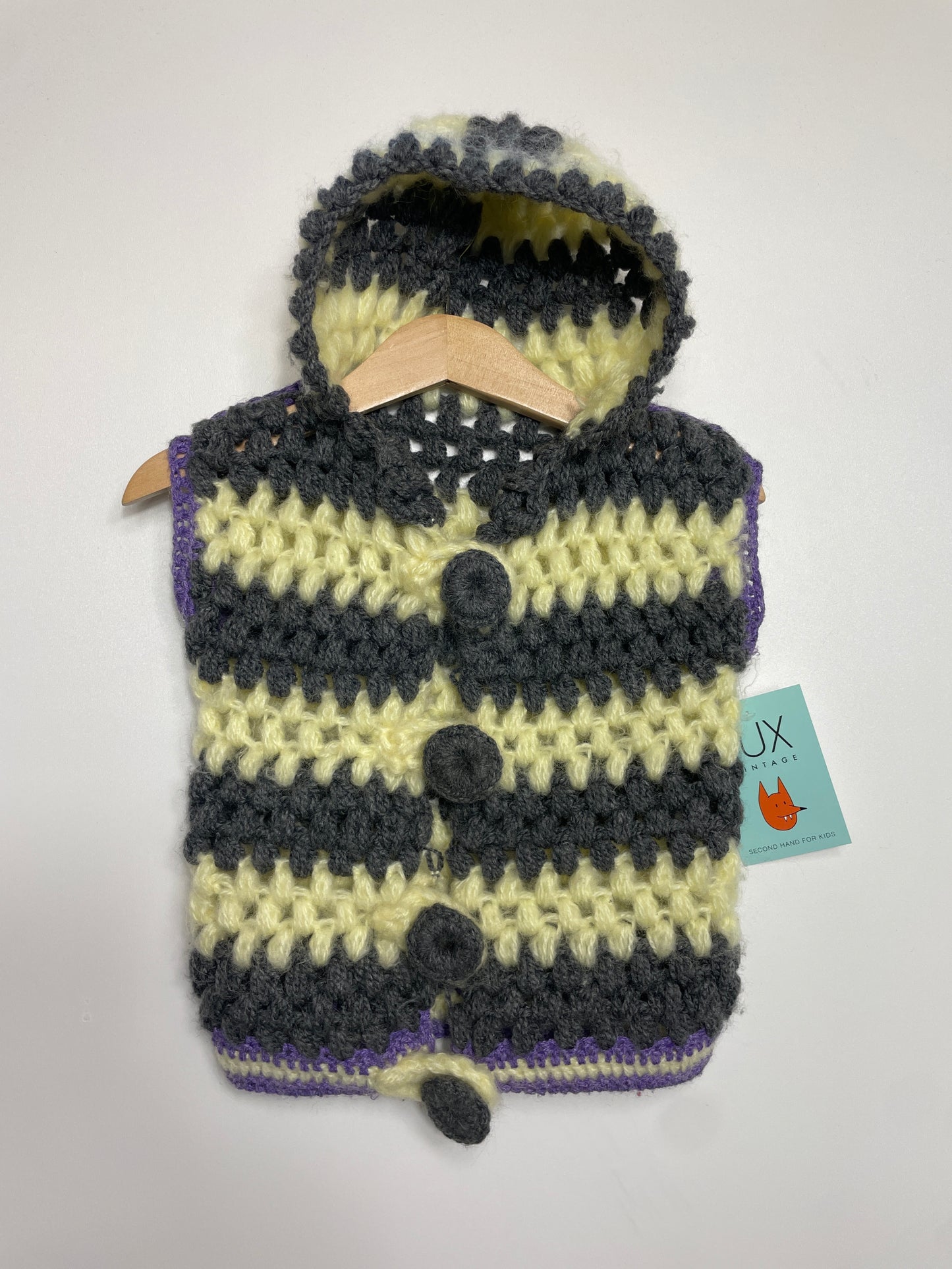 Strickweste •  74 • handmade