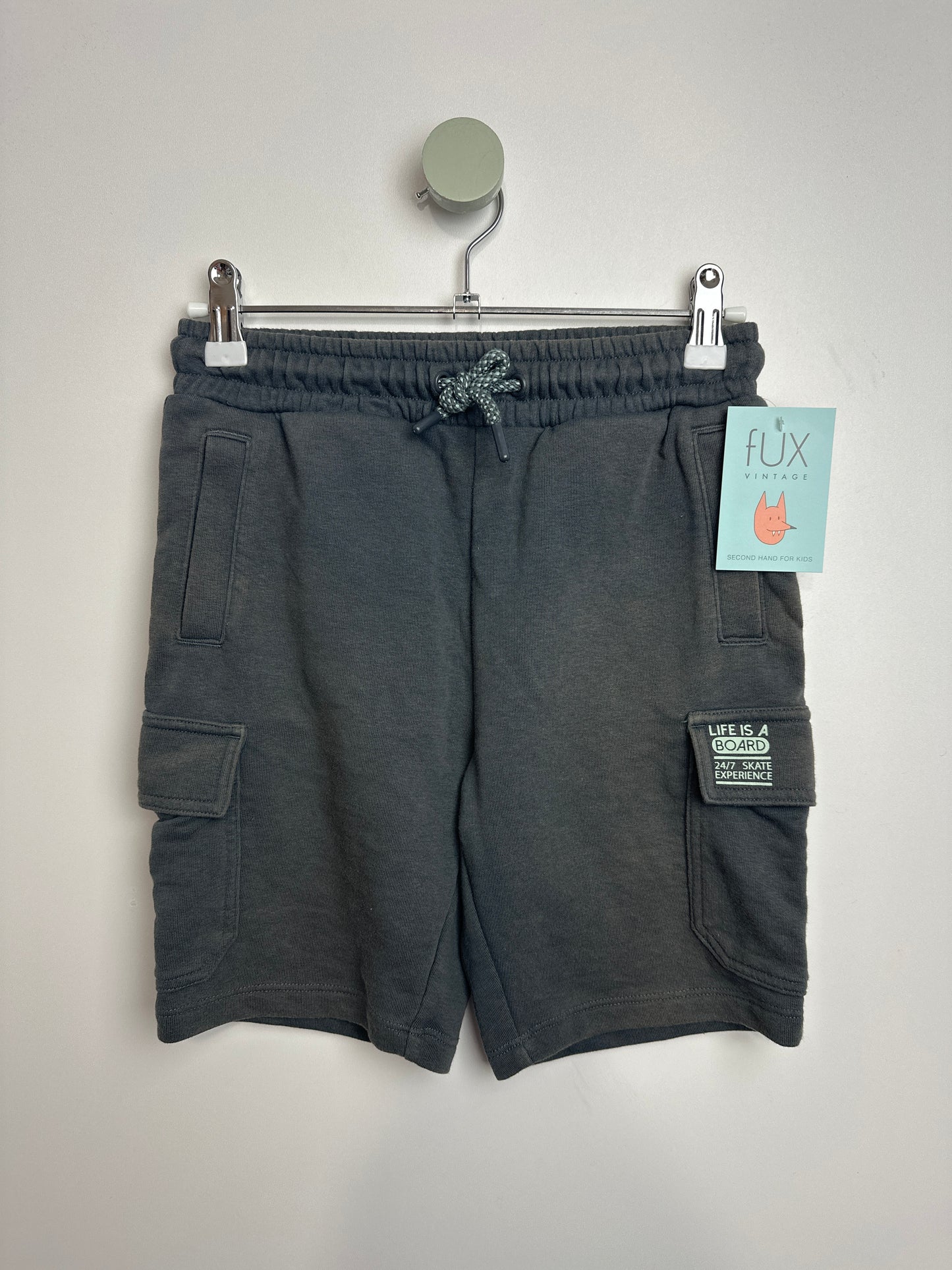 SWEATSHORTS • 134 • YIGGA