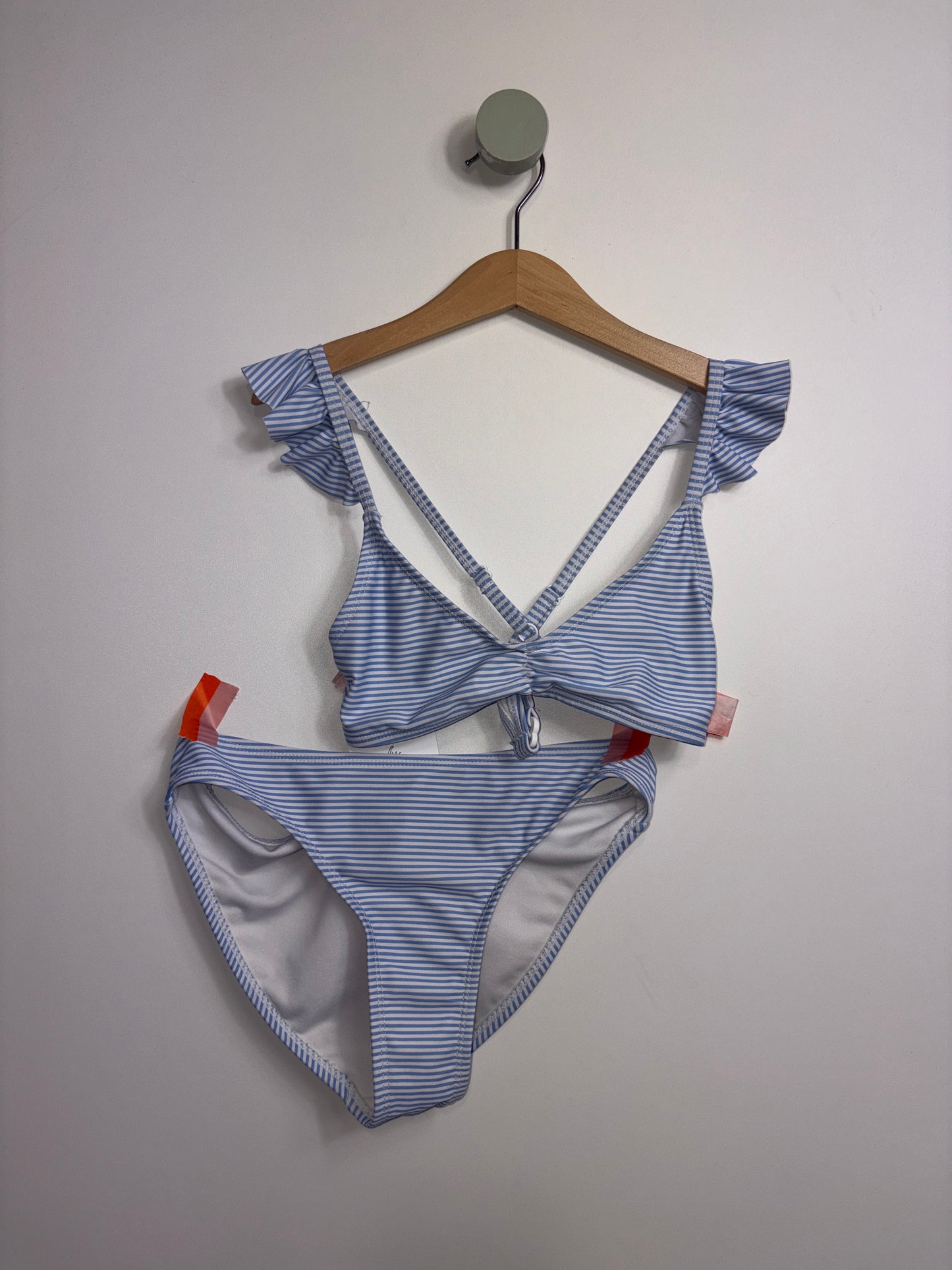 BIKINI GESTREIFT • 146 • PAGE ONE