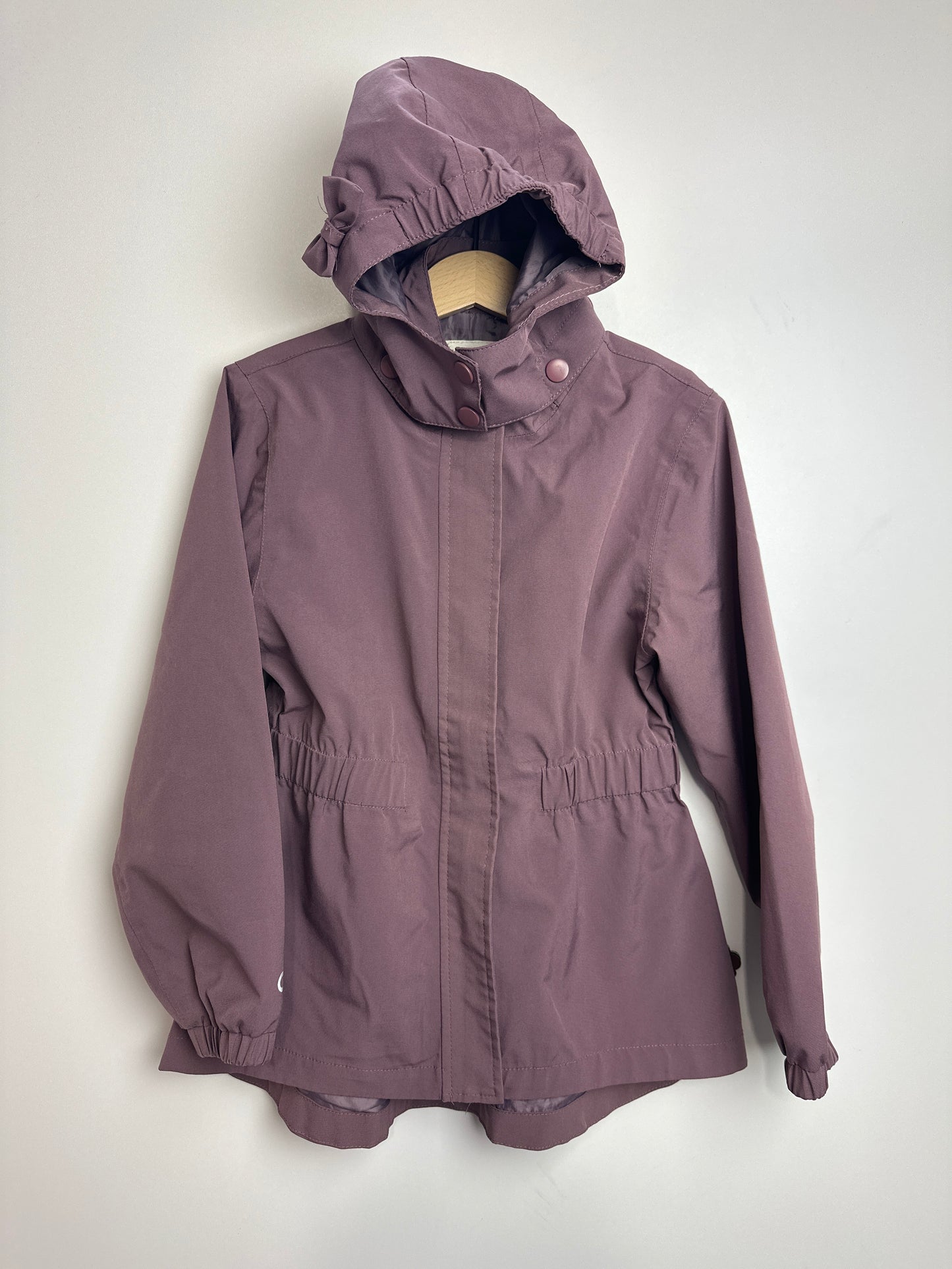 REGENJACKE • 116 • BY LINDGREN