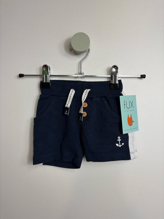 SWEATSHORTS • 62 • FEETJE