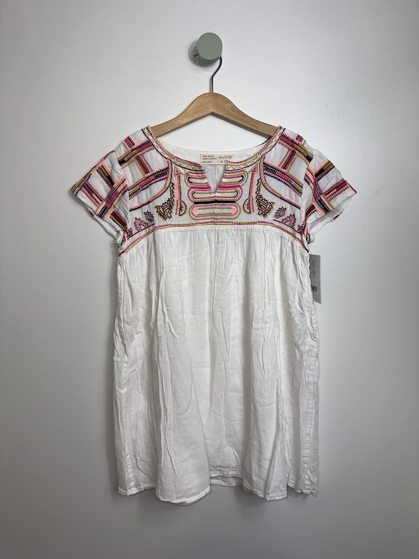 BESTICKTES KLEID / TUNIKA • 146 • ZARA