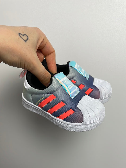 Sneaker • Schuh 20 • adidas