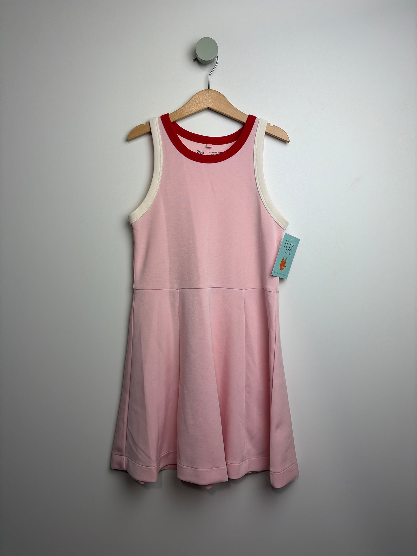 KLEID • 146 • ZARA