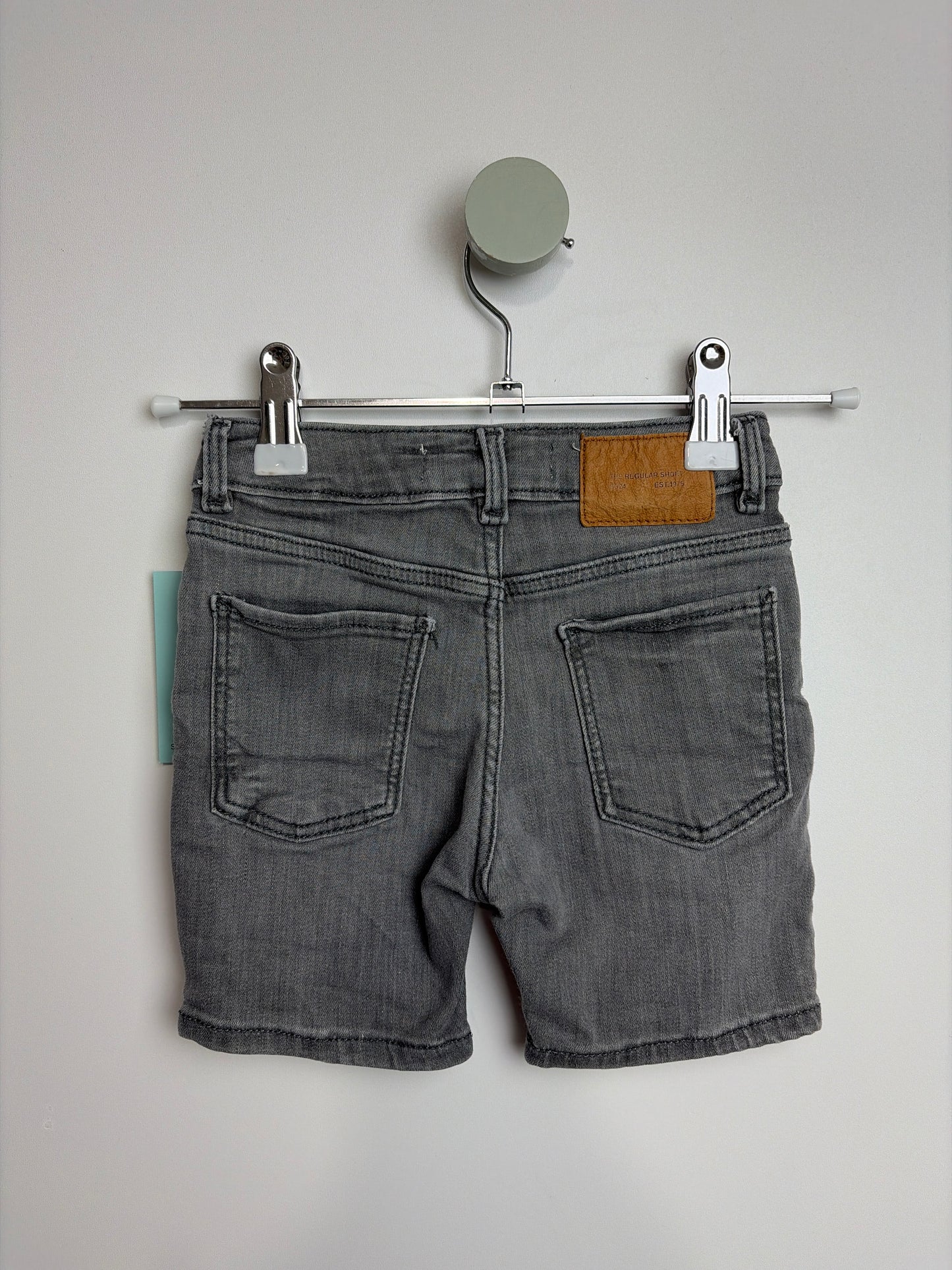 JEANSSHORTS • 98 • ZARA
