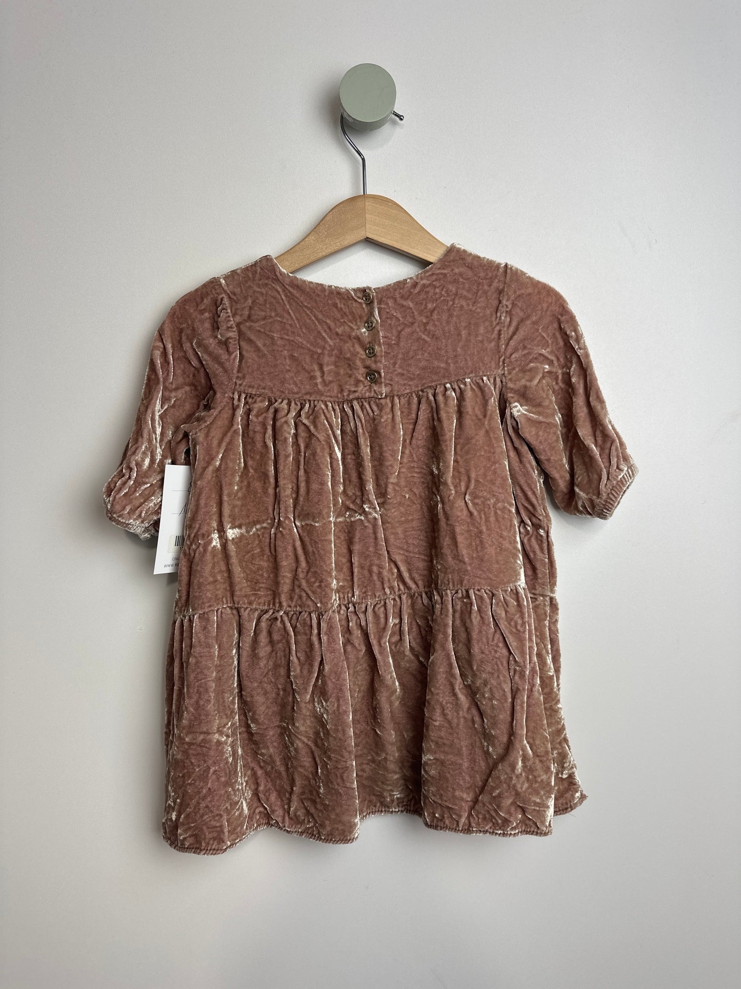 VELOUR KLEID • 86 • MANGO
