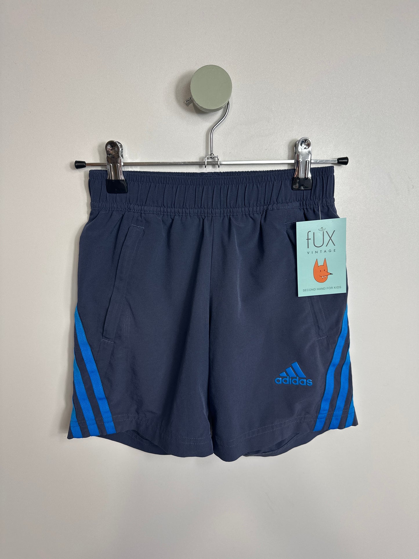 SHORTS • 122 • ADIDAS