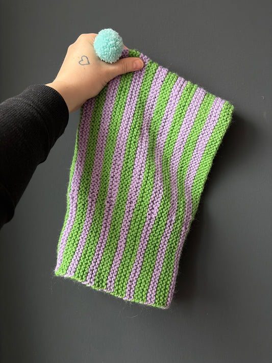 Schlupfmütze • Stripes &  Bommel  • handmade by fUXvintage