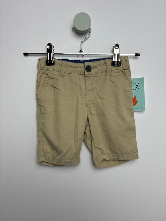 Chino Shorts • 80 • h&m