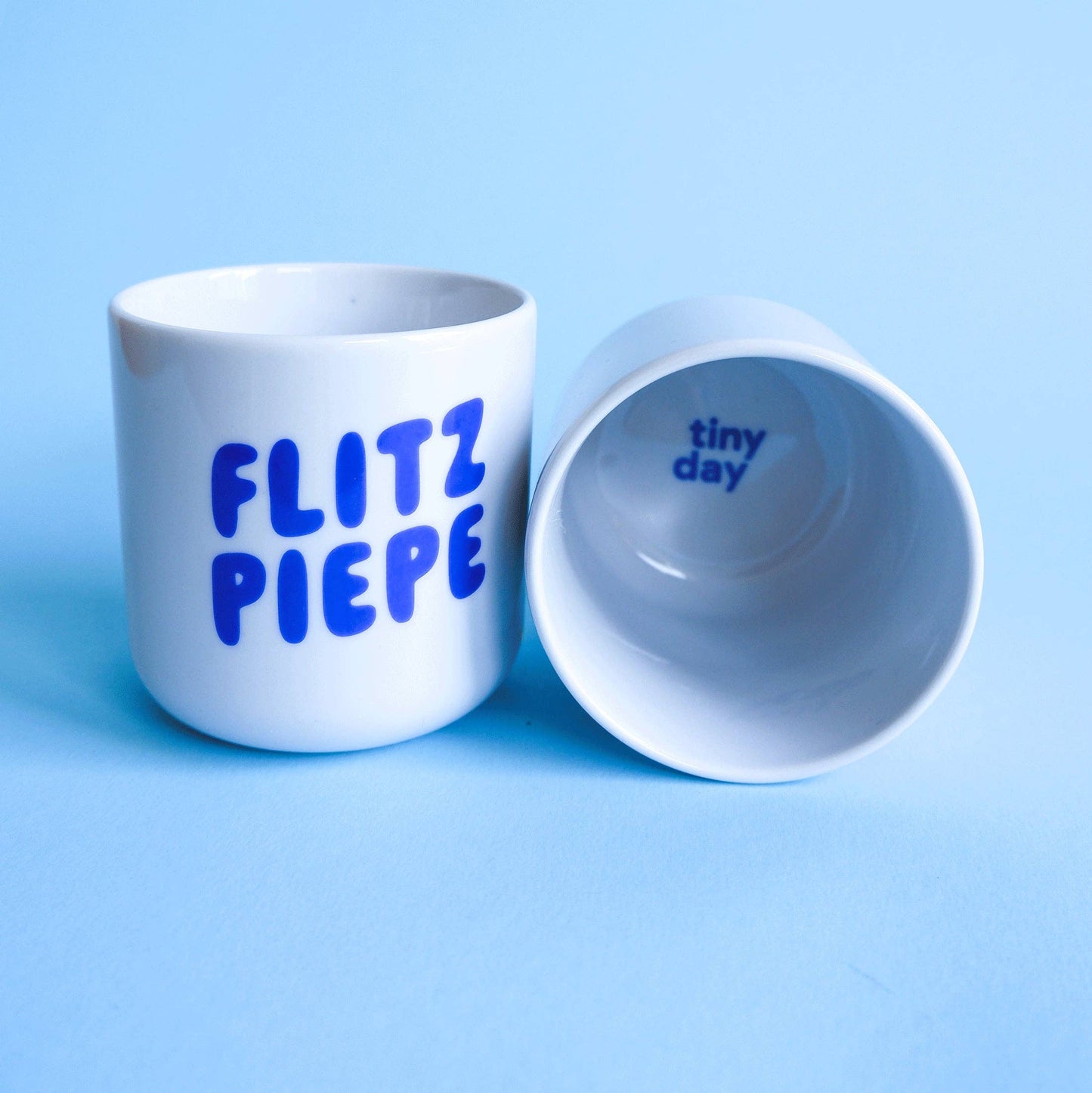 FLITZPIEPE BECHER • BLAU